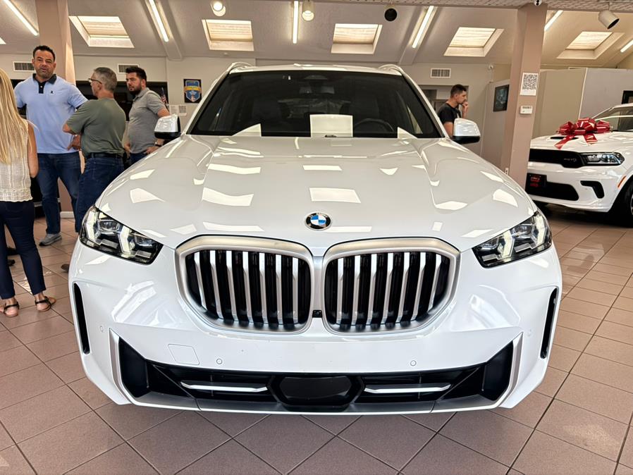 2024 BMW X5 xDrive40i Sports Activity Vehicle, available for sale in Massapequa Park, New York | Power Motors East. Massapequa Park, New York 2024 BMW X5 xDrive40i Sports Activity Vehicle, available for sale in Massapequa Park, New York | Power Motors East. Massapequa Park, New York