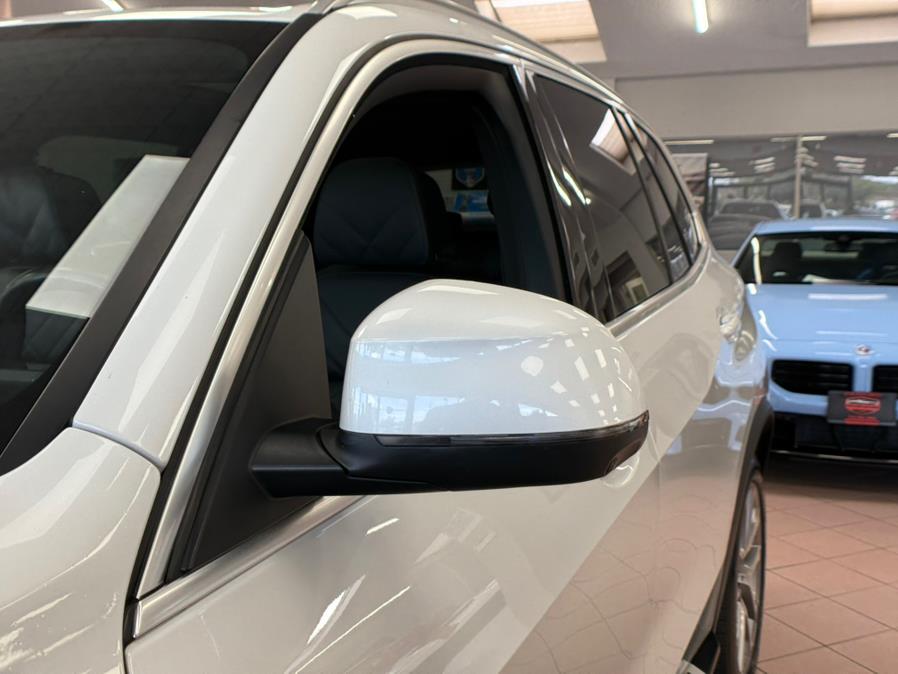 2024 BMW X5 xDrive40i Sports Activity Vehicle, available for sale in Massapequa Park, New York | Power Motors East. Massapequa Park, New York 2024 BMW X5 xDrive40i Sports Activity Vehicle, available for sale in Massapequa Park, New York | Power Motors East. Massapequa Park, New York