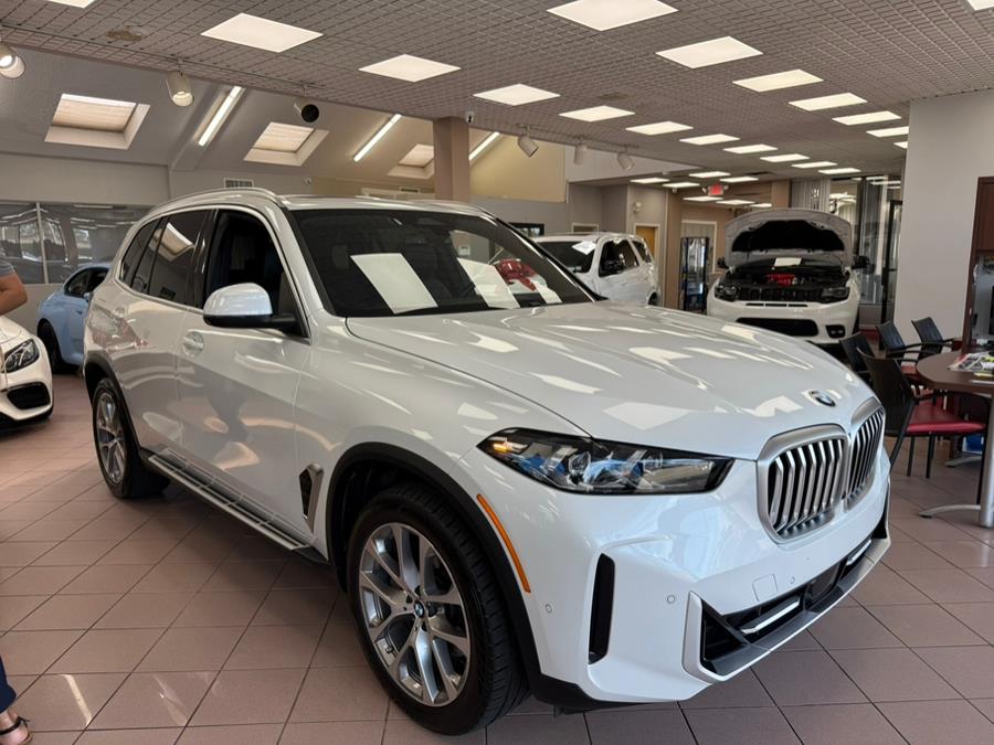 2024 BMW X5 xDrive40i Sports Activity Vehicle, available for sale in Massapequa Park, New York | Power Motors East. Massapequa Park, New York 2024 BMW X5 xDrive40i Sports Activity Vehicle, available for sale in Massapequa Park, New York | Power Motors East. Massapequa Park, New York