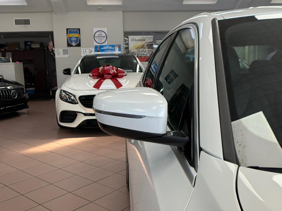 2024 BMW 3 Series 330i xDrive Sedan, available for sale in Massapequa Park, New York | Power Motors East. Massapequa Park, New York 2024 BMW 3 Series 330i xDrive Sedan, available for sale in Massapequa Park, New York | Power Motors East. Massapequa Park, New York