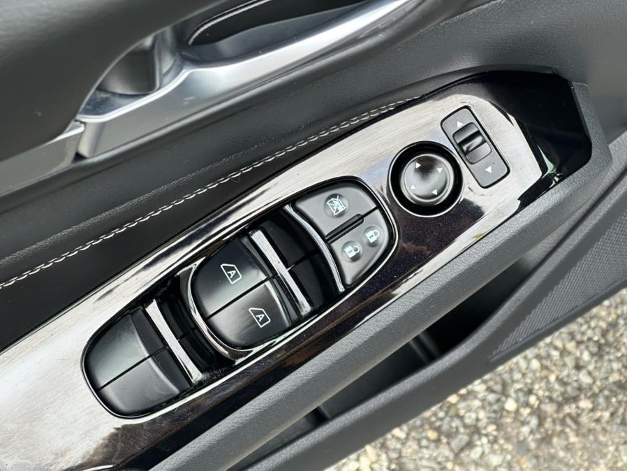 2022 Nissan Altima 2.5 SL Sedan, available for sale in Irvington , New Jersey | Auto Haus of Irvington Corp. Irvington , New Jersey 2022 Nissan Altima 2.5 SL Sedan, available for sale in Irvington , New Jersey | Auto Haus of Irvington Corp. Irvington , New Jersey