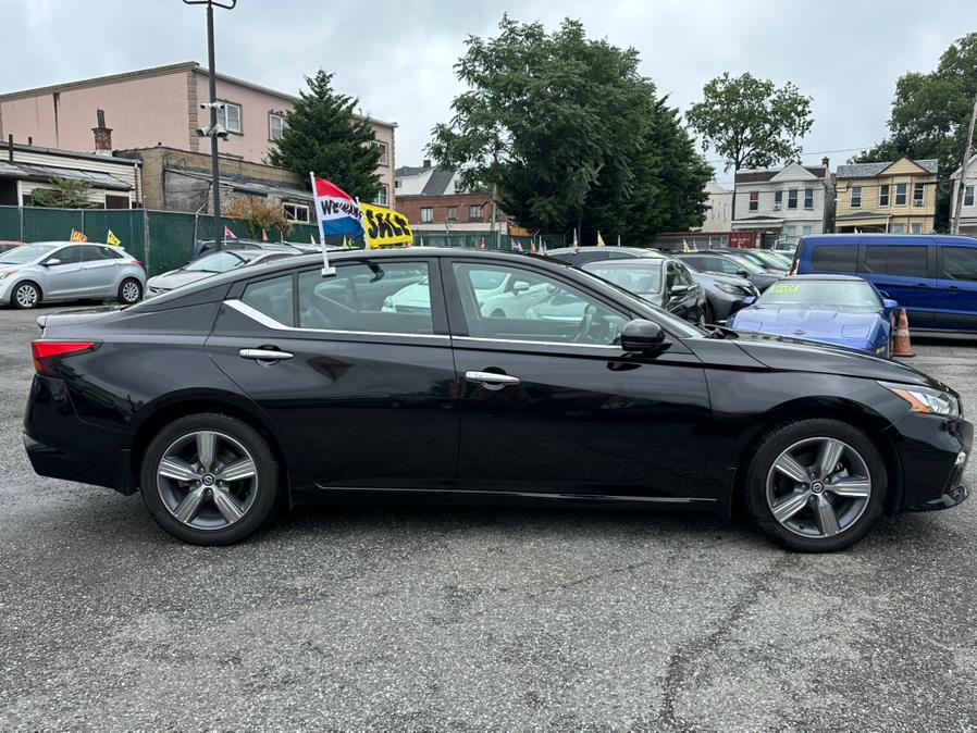 2022 Nissan Altima 2.5 SL Sedan, available for sale in Irvington , New Jersey | Auto Haus of Irvington Corp. Irvington , New Jersey 2022 Nissan Altima 2.5 SL Sedan, available for sale in Irvington , New Jersey | Auto Haus of Irvington Corp. Irvington , New Jersey