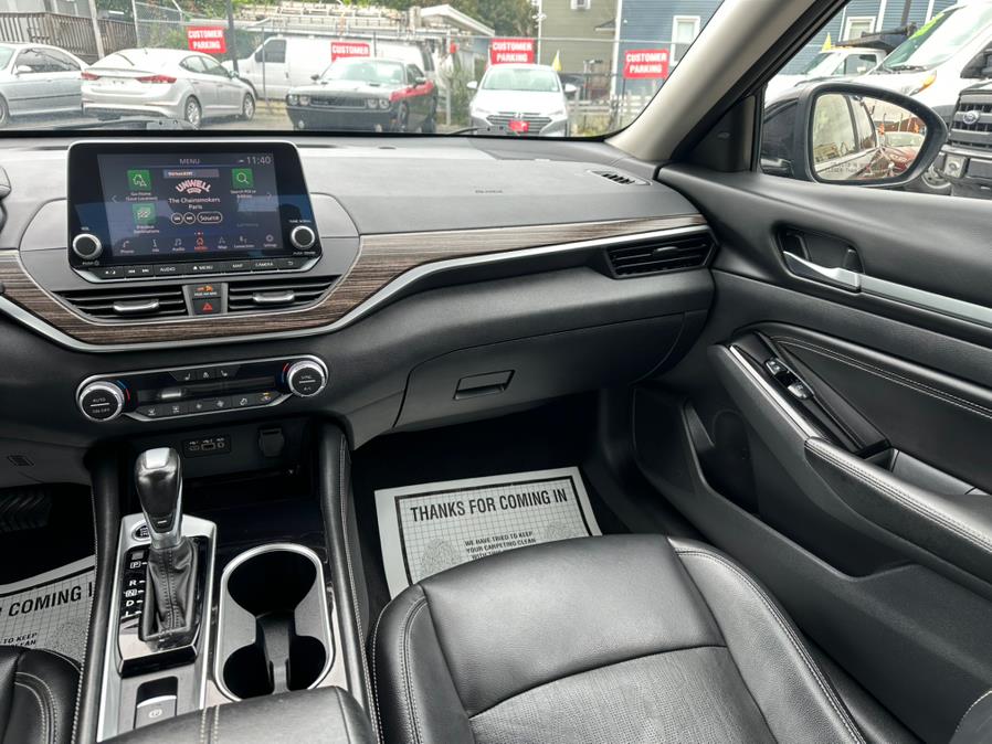 2022 Nissan Altima 2.5 SL Sedan, available for sale in Irvington , New Jersey | Auto Haus of Irvington Corp. Irvington , New Jersey 2022 Nissan Altima 2.5 SL Sedan, available for sale in Irvington , New Jersey | Auto Haus of Irvington Corp. Irvington , New Jersey