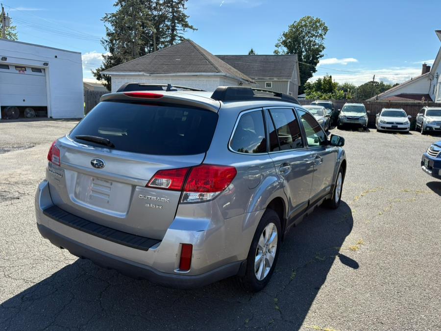 2011 Subaru Outback 4dr Wgn H6 Auto 3.6R Limited, available for sale in East Windsor, Connecticut | CT Car Co LLC. East Windsor, Connecticut 2011 Subaru Outback 4dr Wgn H6 Auto 3.6R Limited, available for sale in East Windsor, Connecticut | CT Car Co LLC. East Windsor, Connecticut