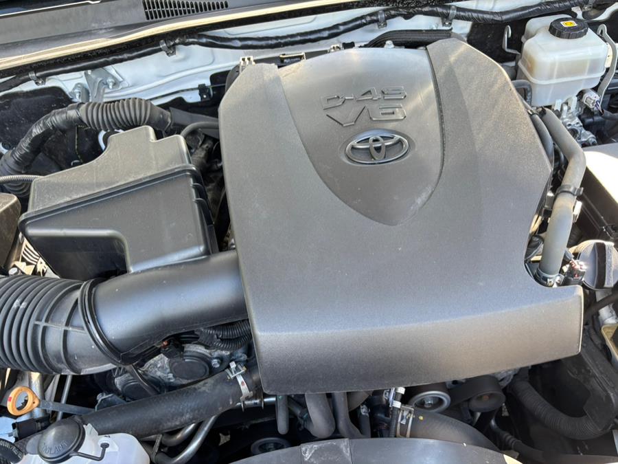 2018 Toyota Tacoma TRD Off Road Double Cab 5'' Bed V6 4x4 MT (Natl), available for sale in Somers, Connecticut | Four Town Motors LLC. Somers, Connecticut 2018 Toyota Tacoma TRD Off Road Double Cab 5'' Bed V6 4x4 MT (Natl), available for sale in Somers, Connecticut | Four Town Motors LLC. Somers, Connecticut