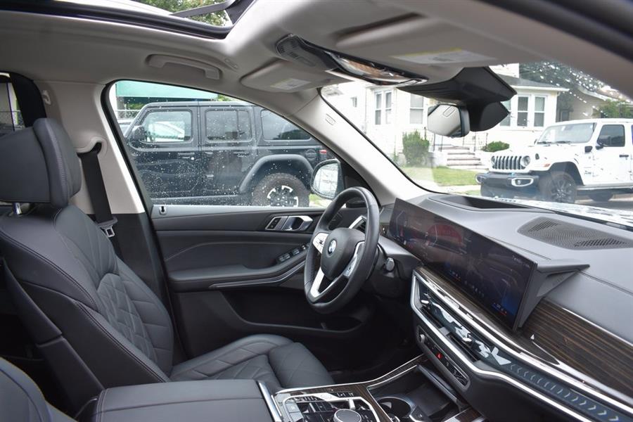 2025 BMW X7 xDrive40i, available for sale in Valley Stream, New York | Certified Performance Motors. Valley Stream, New York 2025 BMW X7 xDrive40i, available for sale in Valley Stream, New York | Certified Performance Motors. Valley Stream, New York