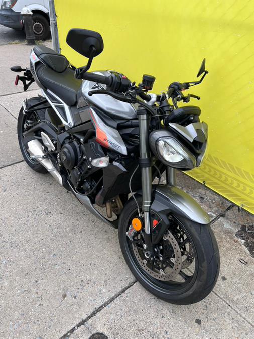 2024 TRIUMPH STREET TRIPLE 765 RS ABS, available for sale in Brooklyn, New York | Autoforward Motors Inc.. Brooklyn, New York 2024 TRIUMPH STREET TRIPLE 765 RS ABS, available for sale in Brooklyn, New York | Autoforward Motors Inc.. Brooklyn, New York