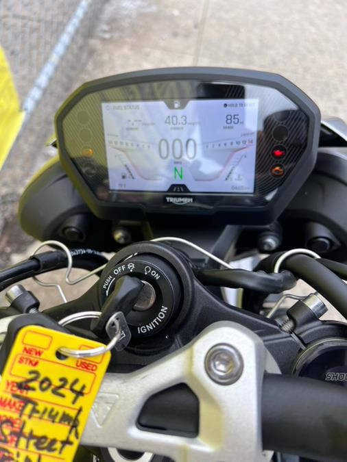 2024 TRIUMPH STREET TRIPLE 765 RS ABS, available for sale in Brooklyn, New York | Autoforward Motors Inc.. Brooklyn, New York 2024 TRIUMPH STREET TRIPLE 765 RS ABS, available for sale in Brooklyn, New York | Autoforward Motors Inc.. Brooklyn, New York