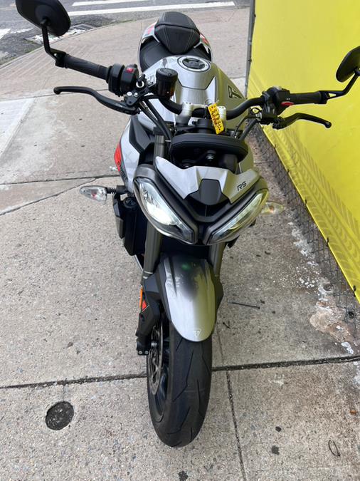 2024 TRIUMPH STREET TRIPLE 765 RS ABS, available for sale in Brooklyn, New York | Autoforward Motors Inc.. Brooklyn, New York 2024 TRIUMPH STREET TRIPLE 765 RS ABS, available for sale in Brooklyn, New York | Autoforward Motors Inc.. Brooklyn, New York