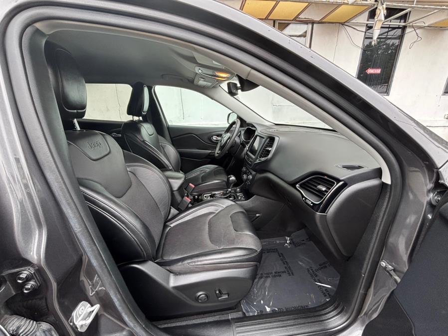 2023 Jeep Cherokee Altitude Lux 4x4, available for sale in Newark, New Jersey | Champion Auto Sales. Newark, New Jersey 2023 Jeep Cherokee Altitude Lux 4x4, available for sale in Newark, New Jersey | Champion Auto Sales. Newark, New Jersey