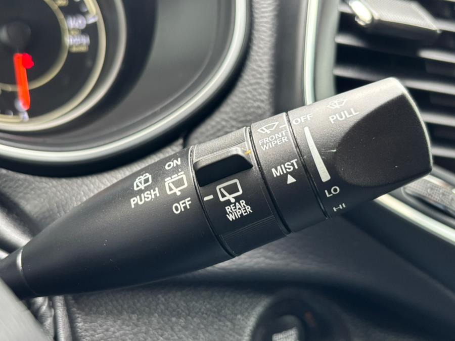 2023 Jeep Cherokee Altitude Lux 4x4, available for sale in Newark, New Jersey | Champion Auto Sales. Newark, New Jersey 2023 Jeep Cherokee Altitude Lux 4x4, available for sale in Newark, New Jersey | Champion Auto Sales. Newark, New Jersey