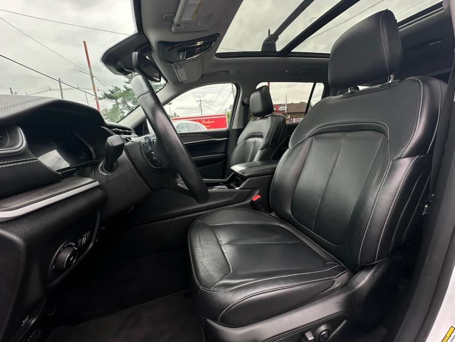 2022 Jeep Grand Cherokee L Limited 4x4, available for sale in Hillside, New Jersey | Champion Auto Hillside. Hillside, New Jersey 2022 Jeep Grand Cherokee L Limited 4x4, available for sale in Hillside, New Jersey | Champion Auto Hillside. Hillside, New Jersey