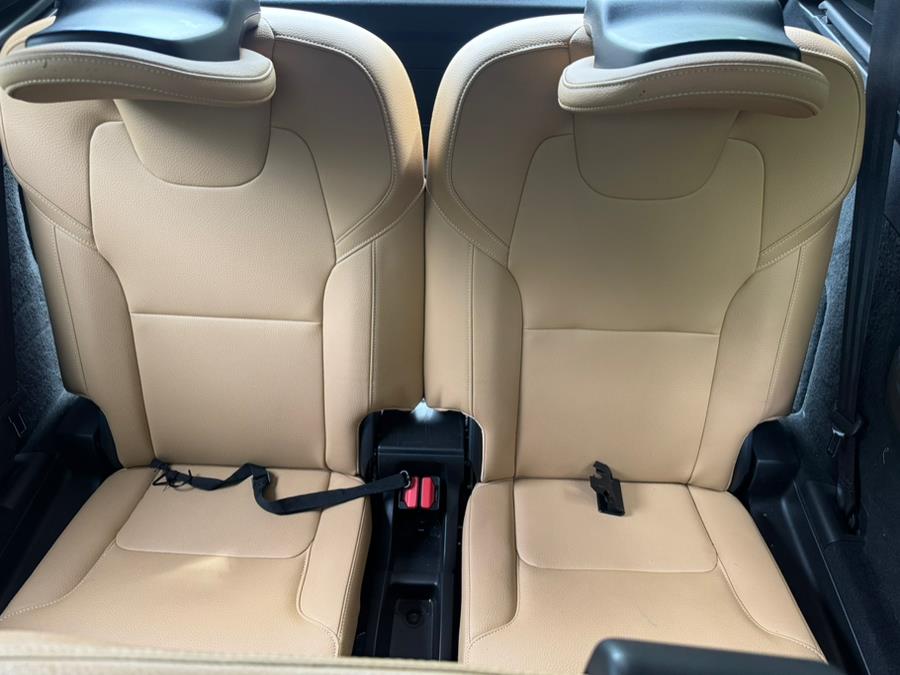 2017 Volvo XC90 T6 AWD 7-Passenger Momentum, available for sale in New Britain, Connecticut | Supreme Automotive. New Britain, Connecticut 2017 Volvo XC90 T6 AWD 7-Passenger Momentum, available for sale in New Britain, Connecticut | Supreme Automotive. New Britain, Connecticut