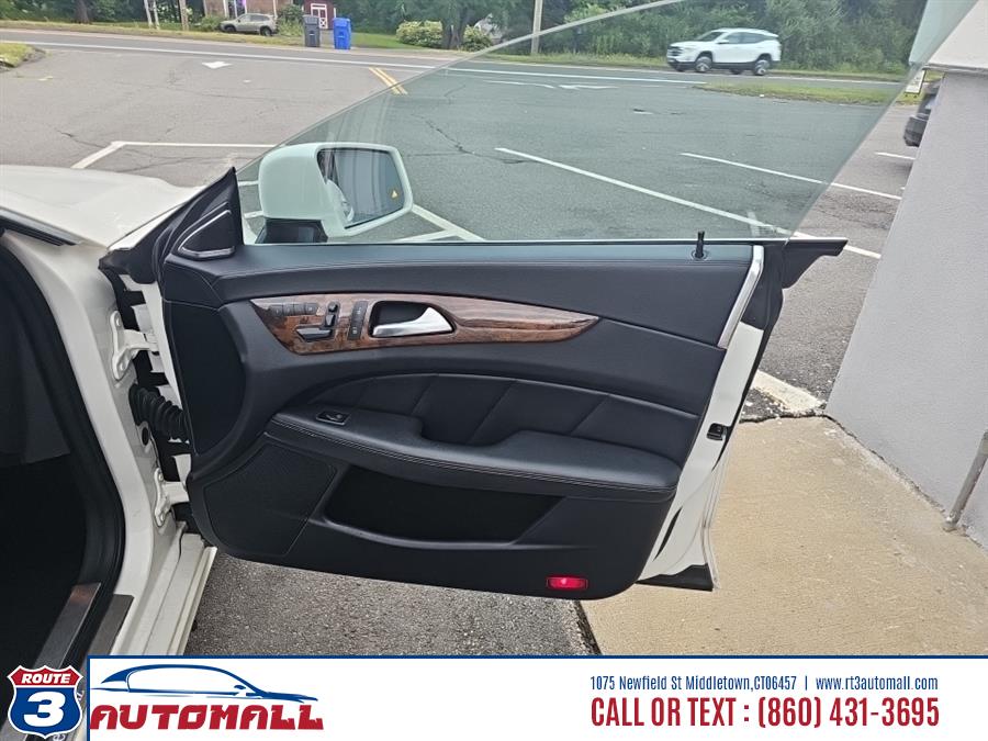 2014 Mercedes-Benz CLS-Class 4dr Sdn CLS 550 4MATIC, available for sale in Middletown, Connecticut | RT 3 AUTO MALL LLC. Middletown, Connecticut 2014 Mercedes-Benz CLS-Class 4dr Sdn CLS 550 4MATIC, available for sale in Middletown, Connecticut | RT 3 AUTO MALL LLC. Middletown, Connecticut