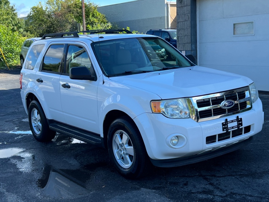 2010 Ford Escape 4WD 4dr XLT, available for sale in Westfield, Massachusetts | Auto Wings Cop. Westfield, Massachusetts 2010 Ford Escape 4WD 4dr XLT, available for sale in Westfield, Massachusetts | Auto Wings Cop. Westfield, Massachusetts