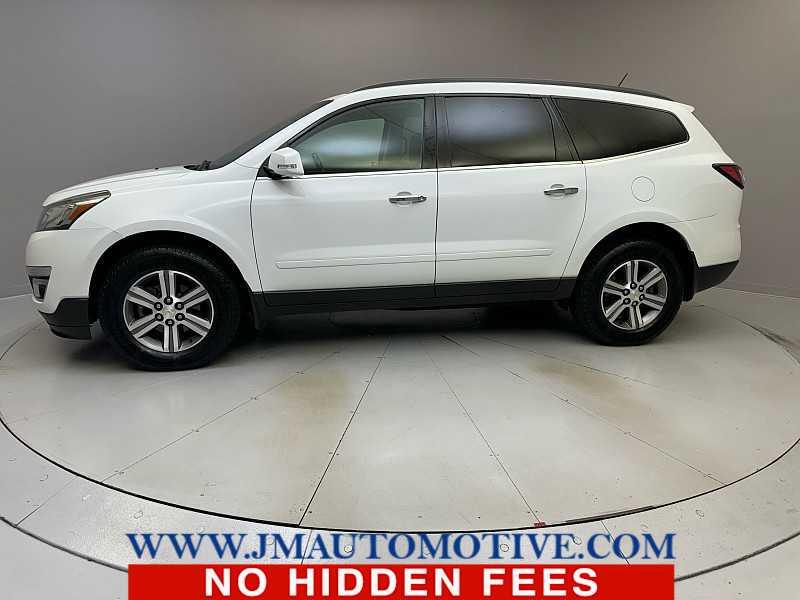 2017 Chevrolet Traverse 1LT photo 2