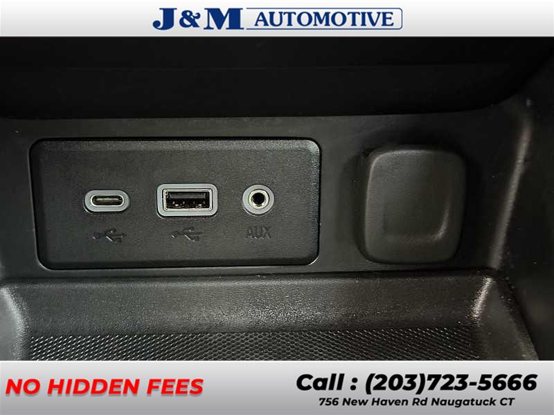 2022 GMC Terrain SLE, available for sale in Naugatuck, Connecticut | J&M Automotive Sls&Svc LLC. Naugatuck, Connecticut 2022 GMC Terrain SLE, available for sale in Naugatuck, Connecticut | J&M Automotive Sls&Svc LLC. Naugatuck, Connecticut