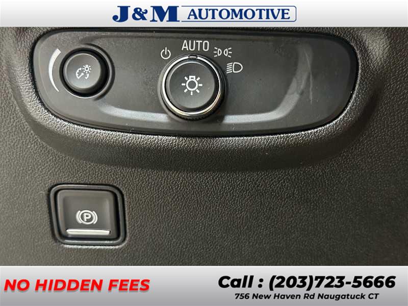 2022 GMC Terrain SLE, available for sale in Naugatuck, Connecticut | J&M Automotive Sls&Svc LLC. Naugatuck, Connecticut 2022 GMC Terrain SLE, available for sale in Naugatuck, Connecticut | J&M Automotive Sls&Svc LLC. Naugatuck, Connecticut