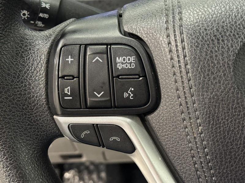 2018 Toyota Highlander LE V6 AWD, available for sale in Maple Shade, New Jersey | Car Revolution. Maple Shade, New Jersey 2018 Toyota Highlander LE V6 AWD, available for sale in Maple Shade, New Jersey | Car Revolution. Maple Shade, New Jersey