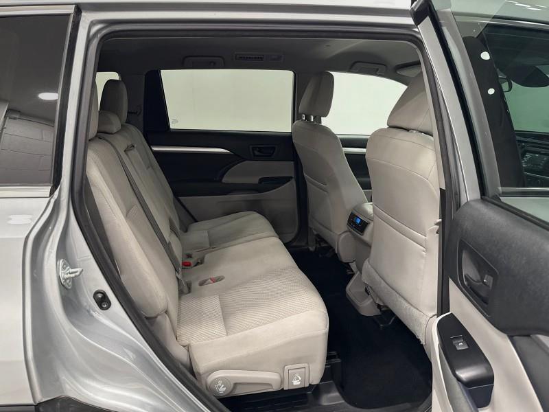 2018 Toyota Highlander LE V6 AWD, available for sale in Maple Shade, New Jersey | Car Revolution. Maple Shade, New Jersey 2018 Toyota Highlander LE V6 AWD, available for sale in Maple Shade, New Jersey | Car Revolution. Maple Shade, New Jersey