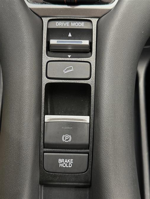 2023 Honda Hr-v Awd Cvt Sport, available for sale in Maple Shade, New Jersey | Car Revolution. Maple Shade, New Jersey 2023 Honda Hr-v Awd Cvt Sport, available for sale in Maple Shade, New Jersey | Car Revolution. Maple Shade, New Jersey