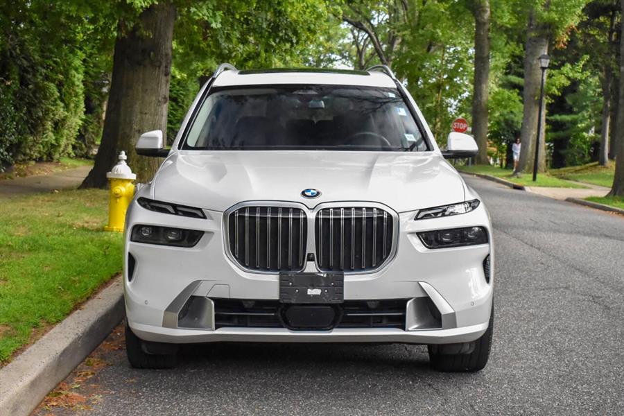 2025 BMW X7 xDrive40i AWD 4dr Sports Activity Vehicle, available for sale in Great Neck, New York | Camy Cars. Great Neck, New York 2025 BMW X7 xDrive40i AWD 4dr Sports Activity Vehicle, available for sale in Great Neck, New York | Camy Cars. Great Neck, New York