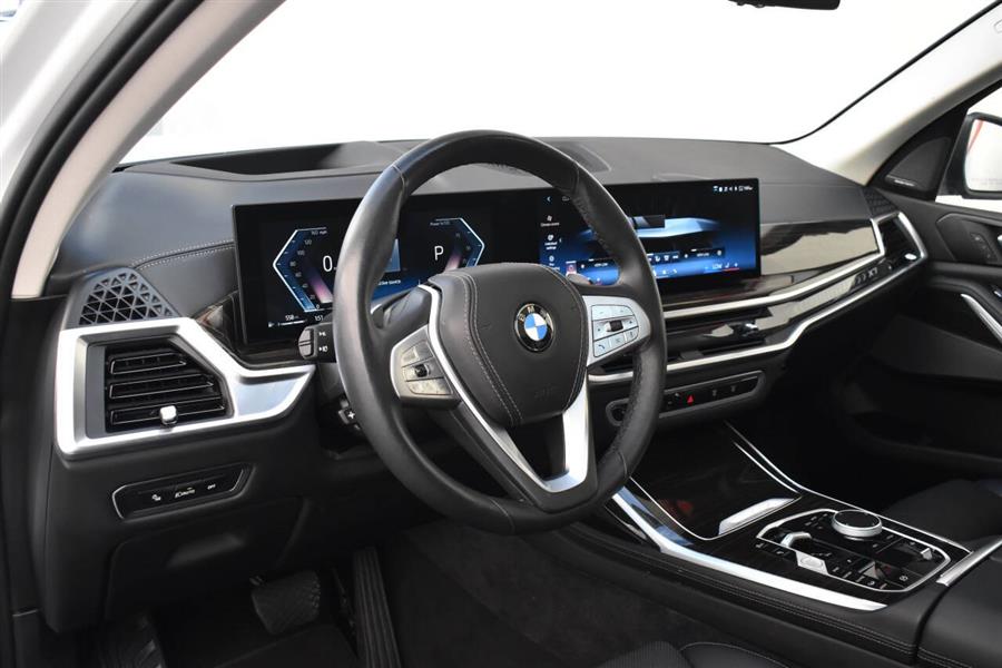2025 BMW X7 xDrive40i AWD 4dr Sports Activity Vehicle, available for sale in Great Neck, New York | Camy Cars. Great Neck, New York 2025 BMW X7 xDrive40i AWD 4dr Sports Activity Vehicle, available for sale in Great Neck, New York | Camy Cars. Great Neck, New York