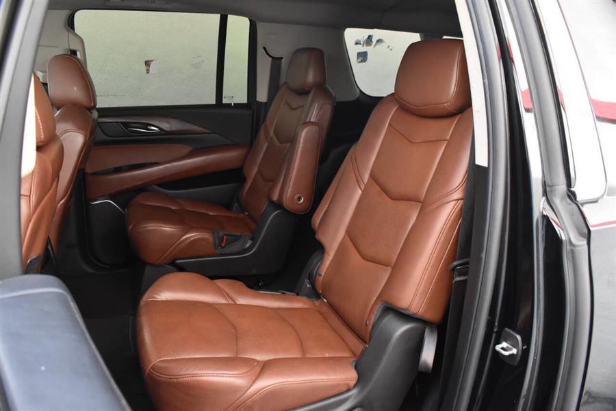 2018 Cadillac Escalade Esv Luxury 4x4 4dr SUV, available for sale in Great Neck, New York | Camy Cars. Great Neck, New York 2018 Cadillac Escalade Esv Luxury 4x4 4dr SUV, available for sale in Great Neck, New York | Camy Cars. Great Neck, New York