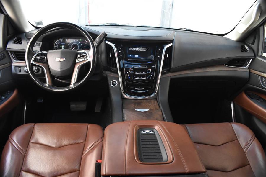 2018 Cadillac Escalade Esv Luxury 4x4 4dr SUV, available for sale in Great Neck, New York | Camy Cars. Great Neck, New York 2018 Cadillac Escalade Esv Luxury 4x4 4dr SUV, available for sale in Great Neck, New York | Camy Cars. Great Neck, New York