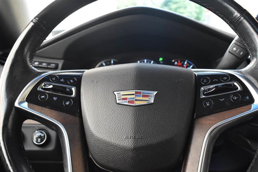 2018 Cadillac Escalade Esv Luxury 4x4 4dr SUV, available for sale in Great Neck, New York | Camy Cars. Great Neck, New York 2018 Cadillac Escalade Esv Luxury 4x4 4dr SUV, available for sale in Great Neck, New York | Camy Cars. Great Neck, New York