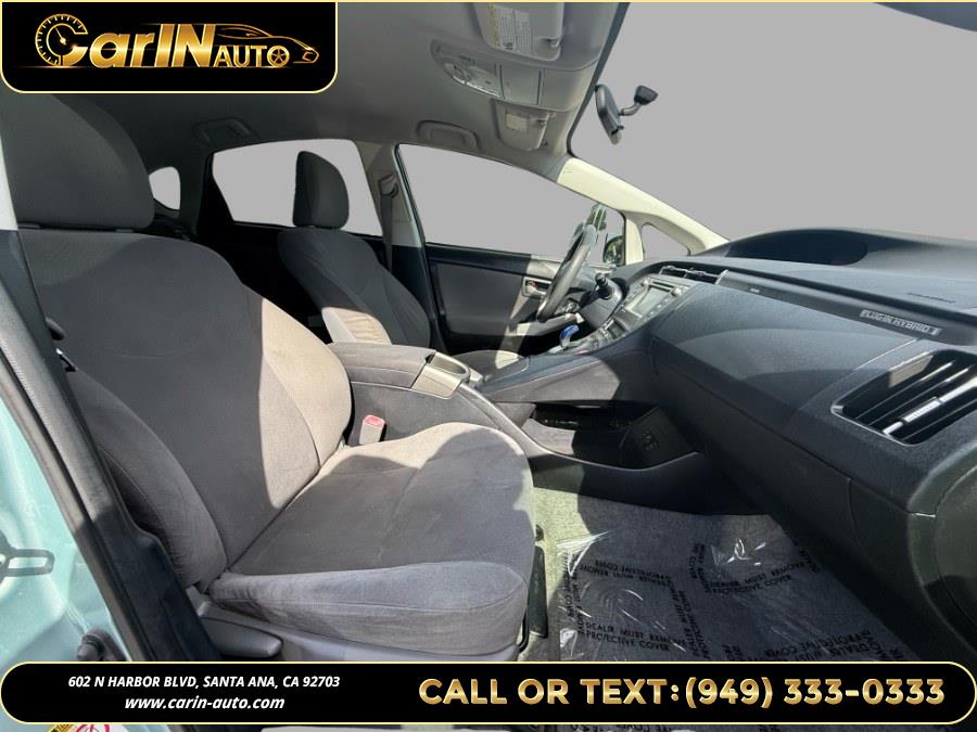 2012 Toyota Prius Plug-In 5dr HB Advanced (Natl), available for sale in Santa Ana, California | Carin Auto. Santa Ana, California 2012 Toyota Prius Plug-In 5dr HB Advanced (Natl), available for sale in Santa Ana, California | Carin Auto. Santa Ana, California