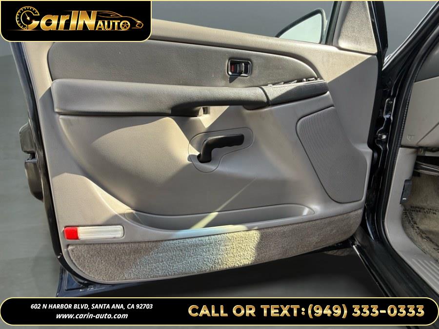 2003 GMC Yukon 4dr 1500 SLE, available for sale in Santa Ana, California | Carin Auto. Santa Ana, California 2003 GMC Yukon 4dr 1500 SLE, available for sale in Santa Ana, California | Carin Auto. Santa Ana, California