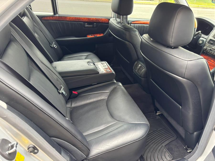 2005 Lexus LS 430 4dr Sdn, available for sale in New haven, Connecticut | Wilson Maturo Motors. New haven, Connecticut 2005 Lexus LS 430 4dr Sdn, available for sale in New haven, Connecticut | Wilson Maturo Motors. New haven, Connecticut