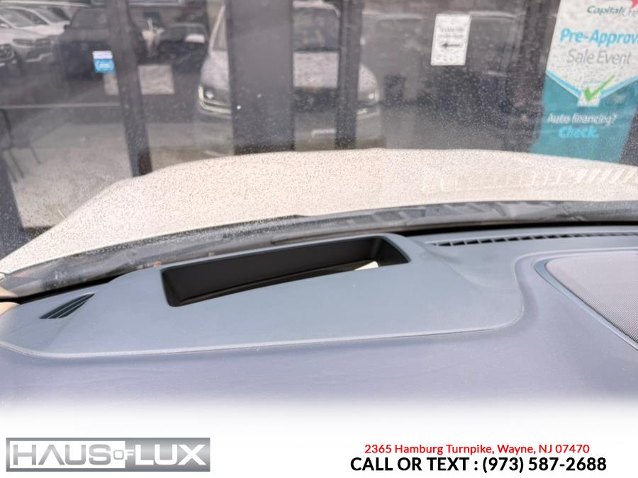 2018 Lincoln Navigator L 4x4 Black Label, available for sale in Wayne, New Jersey | Haus of Lux. Wayne, New Jersey 2018 Lincoln Navigator L 4x4 Black Label, available for sale in Wayne, New Jersey | Haus of Lux. Wayne, New Jersey