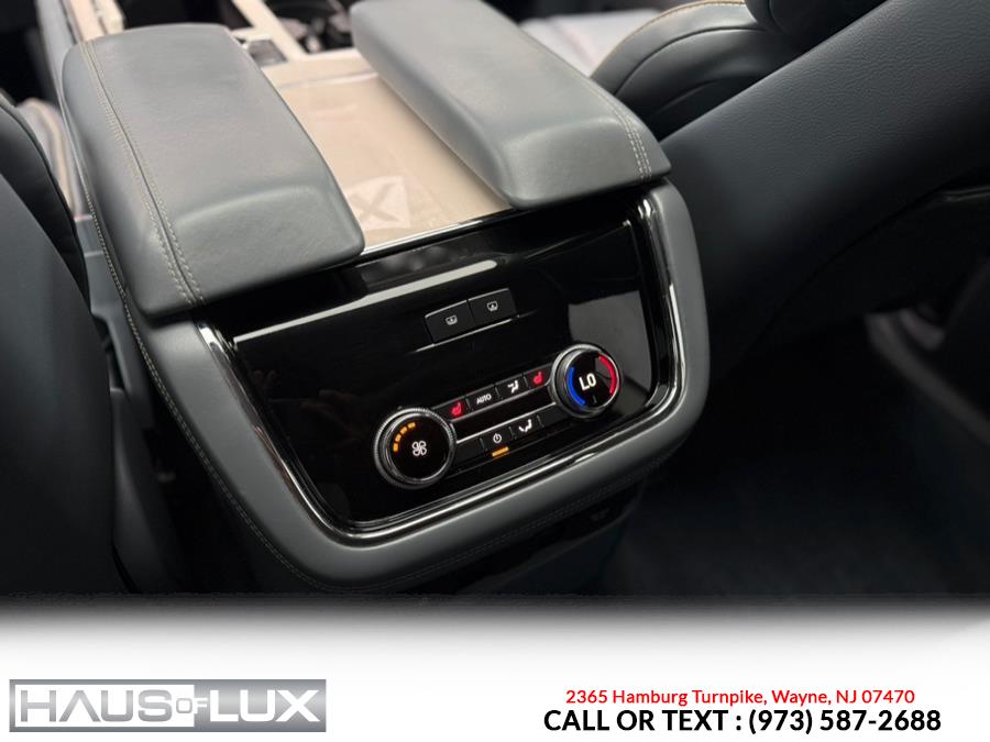 2018 Lincoln Navigator L 4x4 Black Label, available for sale in Wayne, New Jersey | Haus of Lux. Wayne, New Jersey 2018 Lincoln Navigator L 4x4 Black Label, available for sale in Wayne, New Jersey | Haus of Lux. Wayne, New Jersey