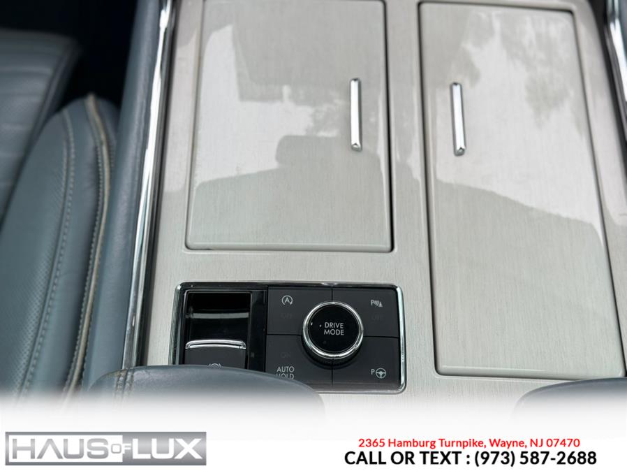 2018 Lincoln Navigator L 4x4 Black Label, available for sale in Wayne, New Jersey | Haus of Lux. Wayne, New Jersey 2018 Lincoln Navigator L 4x4 Black Label, available for sale in Wayne, New Jersey | Haus of Lux. Wayne, New Jersey