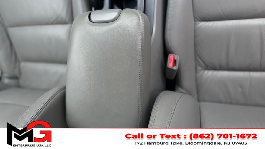 2012 Honda Accord Sdn 4dr V6 Auto EX-L, available for sale in Bloomingdale, New Jersey | MG Enterprise USA. Bloomingdale, New Jersey 2012 Honda Accord Sdn 4dr V6 Auto EX-L, available for sale in Bloomingdale, New Jersey | MG Enterprise USA. Bloomingdale, New Jersey