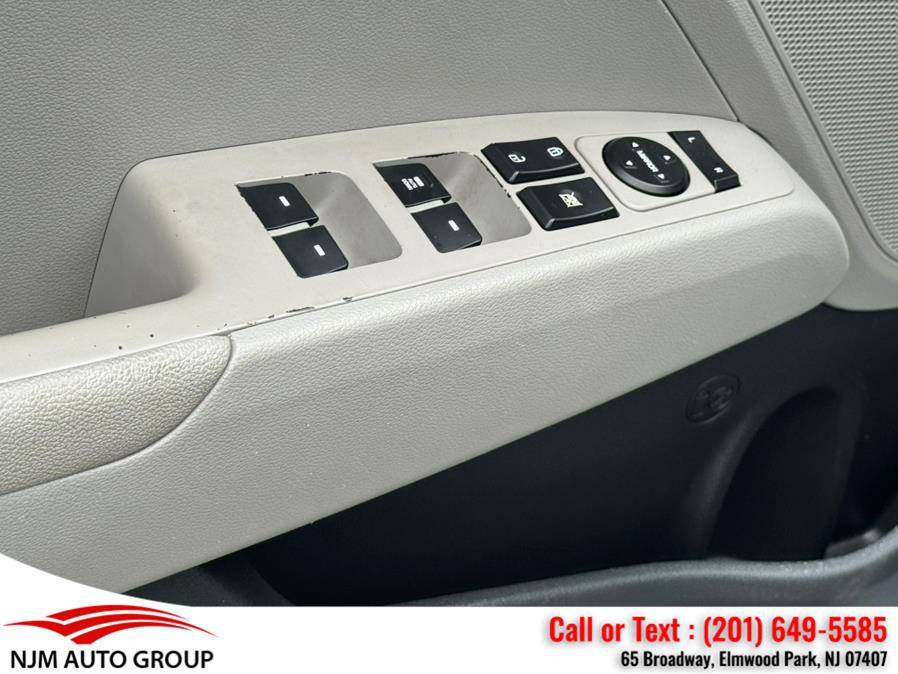 2017 Hyundai Elantra SE 2.0L Auto (Alabama) *Ltd Avail*, available for sale in Elmwood Park, New Jersey | NJM Auto Group. Elmwood Park, New Jersey 2017 Hyundai Elantra SE 2.0L Auto (Alabama) *Ltd Avail*, available for sale in Elmwood Park, New Jersey | NJM Auto Group. Elmwood Park, New Jersey