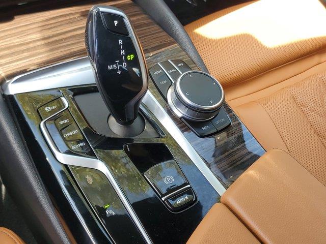 2022 BMW 5 Series 530i xDrive, available for sale in Fort Lauderdale, Florida | CarLux Fort Lauderdale. Fort Lauderdale, Florida 2022 BMW 5 Series 530i xDrive, available for sale in Fort Lauderdale, Florida | CarLux Fort Lauderdale. Fort Lauderdale, Florida