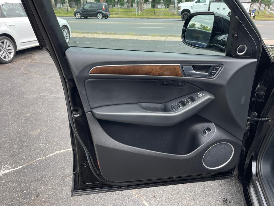 2016 Audi Q5 quattro 4dr 2.0T Premium Plus, available for sale in Bloomfield, Connecticut | AXA Car Sales and Repair LLC. Bloomfield, Connecticut 2016 Audi Q5 quattro 4dr 2.0T Premium Plus, available for sale in Bloomfield, Connecticut | AXA Car Sales and Repair LLC. Bloomfield, Connecticut