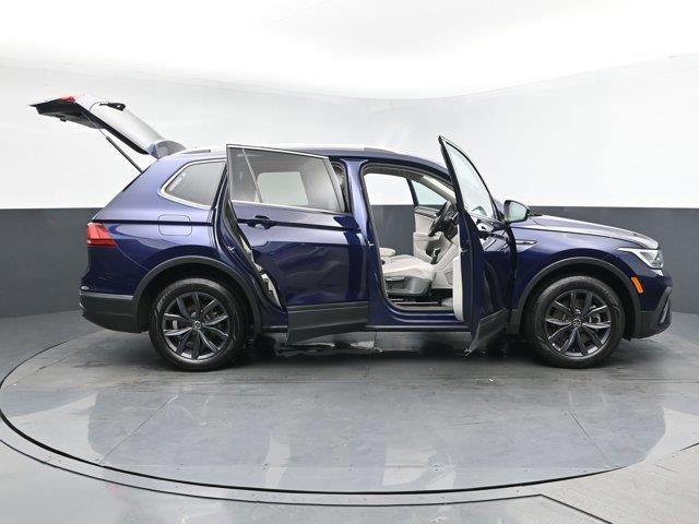 2023 Volkswagen Tiguan SE, available for sale in Woodside, New York | Drive Central. Woodside, New York 2023 Volkswagen Tiguan SE, available for sale in Woodside, New York | Drive Central. Woodside, New York