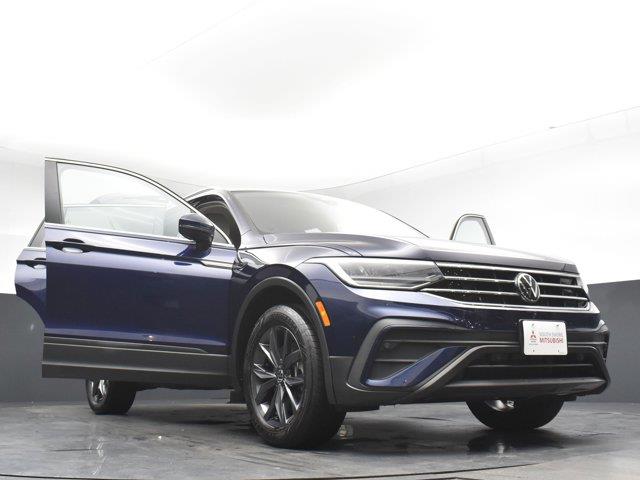 2023 Volkswagen Tiguan SE, available for sale in Woodside, New York | Drive Central. Woodside, New York 2023 Volkswagen Tiguan SE, available for sale in Woodside, New York | Drive Central. Woodside, New York