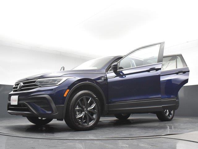 2023 Volkswagen Tiguan SE, available for sale in Woodside, New York | Drive Central. Woodside, New York 2023 Volkswagen Tiguan SE, available for sale in Woodside, New York | Drive Central. Woodside, New York