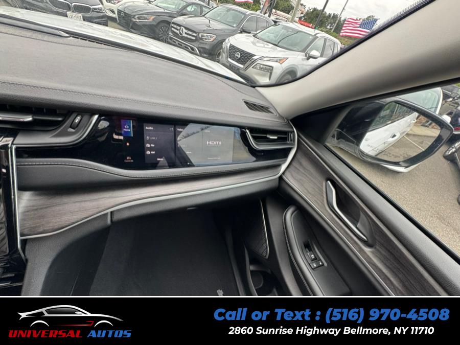 2023 Jeep Grand Cherokee 4xe 4x4, available for sale in Bellmore, New York | Universal Autos. Bellmore, New York 2023 Jeep Grand Cherokee 4xe 4x4, available for sale in Bellmore, New York | Universal Autos. Bellmore, New York