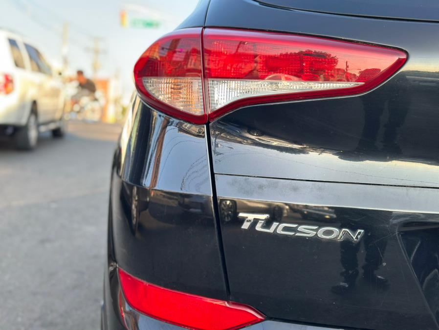 2017 Hyundai Tucson Limited AWD, available for sale in Hasbrouck Heights, New Jersey | Muwan Motors. Hasbrouck Heights, New Jersey 2017 Hyundai Tucson Limited AWD, available for sale in Hasbrouck Heights, New Jersey | Muwan Motors. Hasbrouck Heights, New Jersey