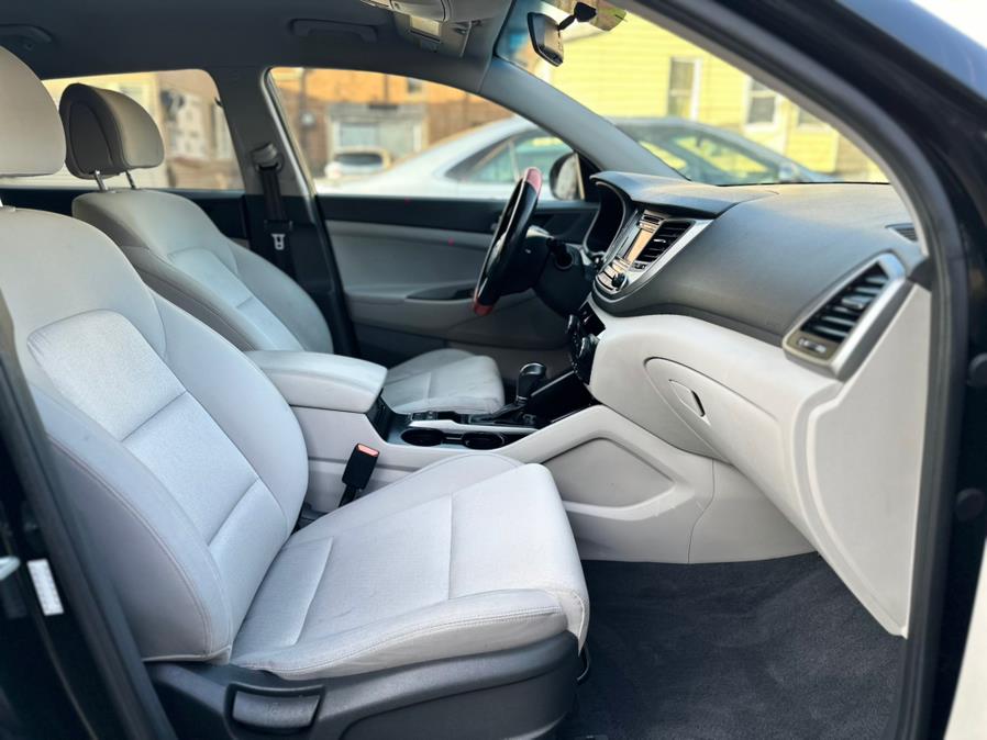 2017 Hyundai Tucson Limited AWD, available for sale in Hasbrouck Heights, New Jersey | Muwan Motors. Hasbrouck Heights, New Jersey 2017 Hyundai Tucson Limited AWD, available for sale in Hasbrouck Heights, New Jersey | Muwan Motors. Hasbrouck Heights, New Jersey