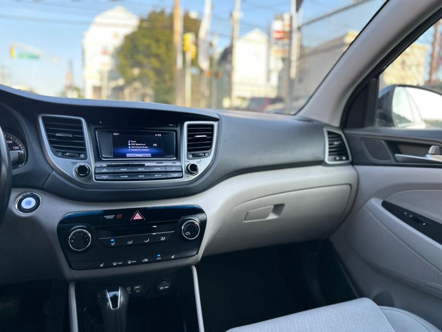 2017 Hyundai Tucson Limited AWD, available for sale in Hasbrouck Heights, New Jersey | Muwan Motors. Hasbrouck Heights, New Jersey 2017 Hyundai Tucson Limited AWD, available for sale in Hasbrouck Heights, New Jersey | Muwan Motors. Hasbrouck Heights, New Jersey
