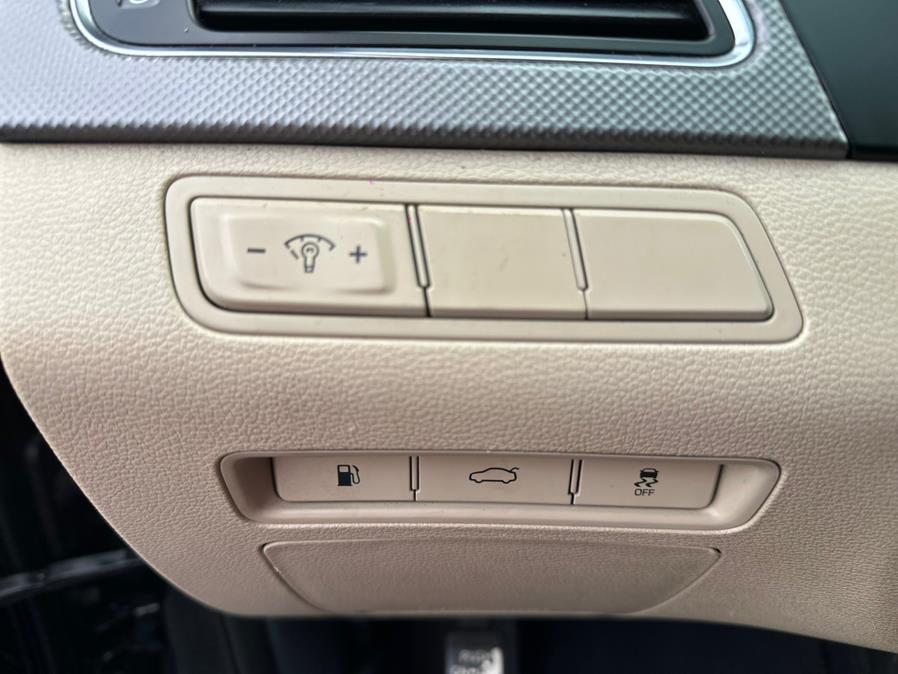 2017 Hyundai Sonata 2.4L, available for sale in Hasbrouck Heights, New Jersey | Muwan Motors. Hasbrouck Heights, New Jersey 2017 Hyundai Sonata 2.4L, available for sale in Hasbrouck Heights, New Jersey | Muwan Motors. Hasbrouck Heights, New Jersey