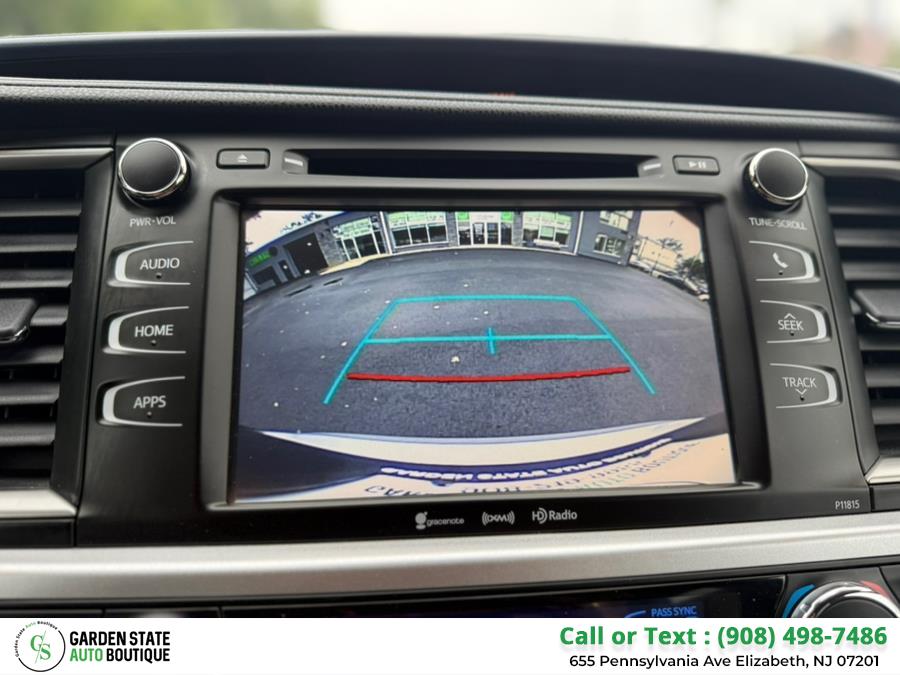 2019 Toyota Highlander LE Plus V6 AWD (Natl), available for sale in Elizabeth, New Jersey | Garden State Auto Boutique. Elizabeth, New Jersey 2019 Toyota Highlander LE Plus V6 AWD (Natl), available for sale in Elizabeth, New Jersey | Garden State Auto Boutique. Elizabeth, New Jersey