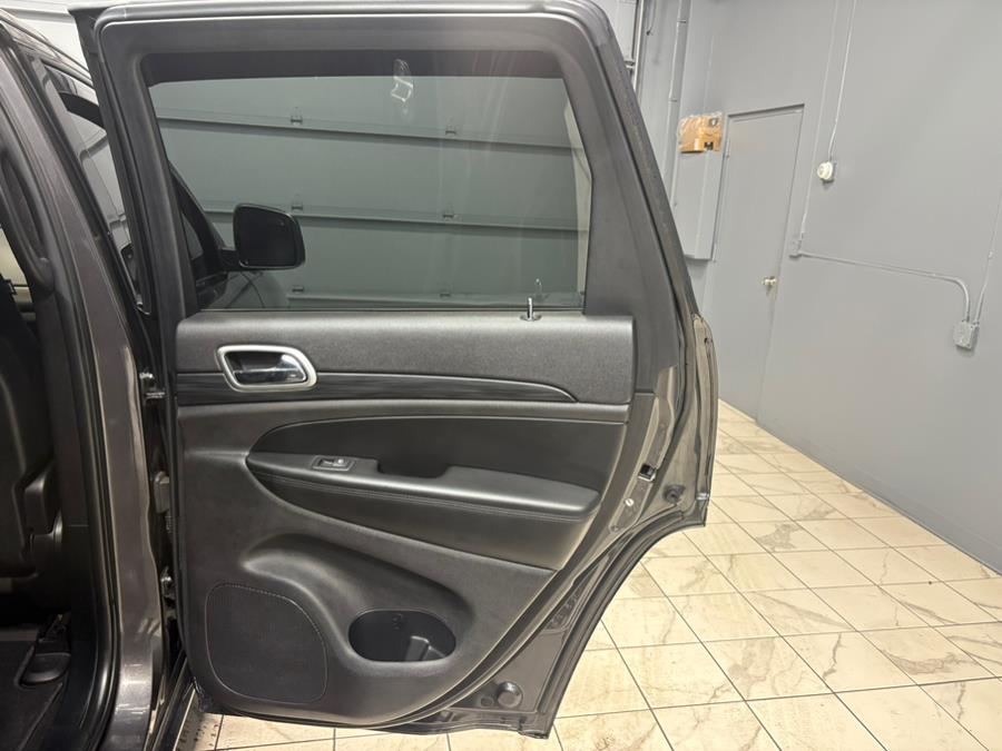 2020 Jeep Grand Cherokee Altitude 4x4, available for sale in Lodi, New Jersey | European Auto Expo. Lodi, New Jersey 2020 Jeep Grand Cherokee Altitude 4x4, available for sale in Lodi, New Jersey | European Auto Expo. Lodi, New Jersey